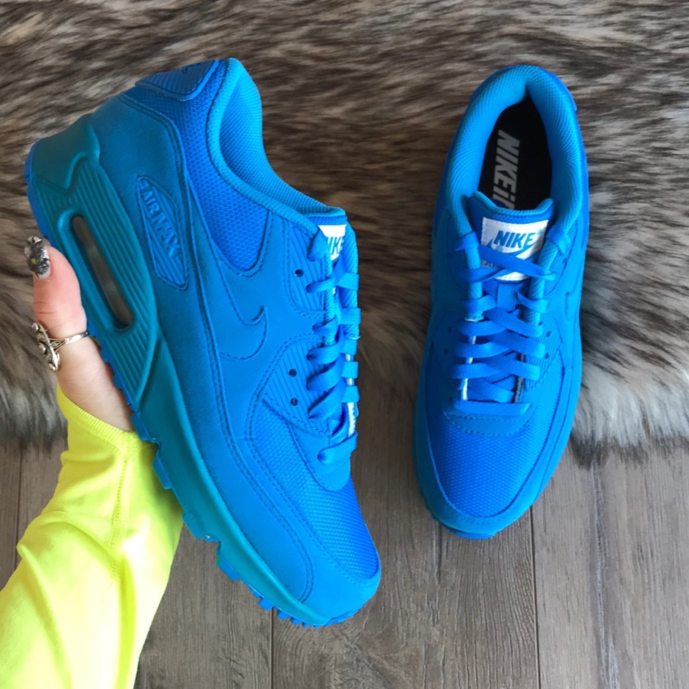 NWT🦋Nike ID Air Max Triple Blue Custom - Picture 8 of 8